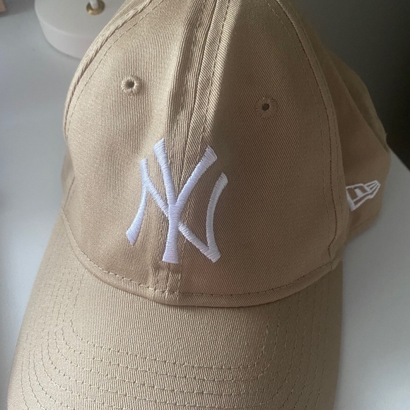 Brand New New Era New York Yankees Hat - Picture 1 of 2
